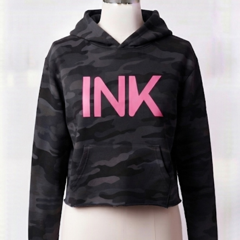 Women’s Ink Addict cropped Black Camo Hoodie with Pink Logo sz m